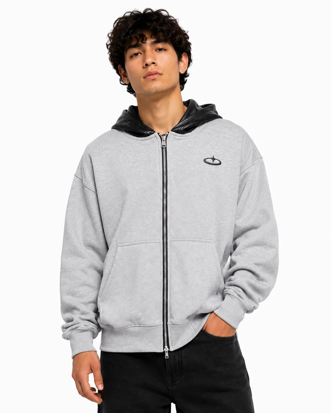 chaqueta boxy fit ultra capota cuerina